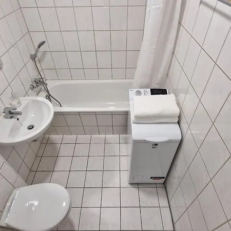 Citycenter - Bigtv-ps4-netflix-parking